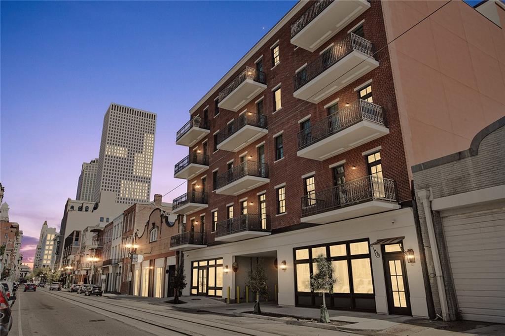 731 St Charles Avenue #215, New Orleans, Louisiana image 2