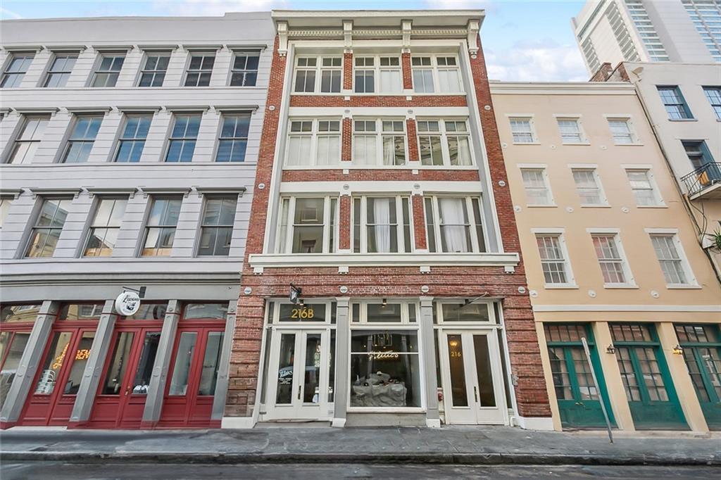 Photo of 216 CHARTRES Street #1B, New Orleans, LA 70130