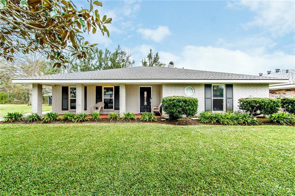 318 Estate Drive, Houma, Louisiana image 1