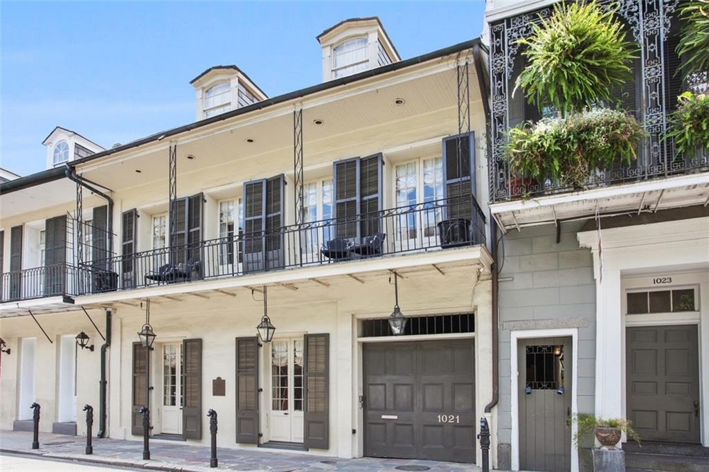 Photo of 1021 CHARTRES Street, New Orleans, LA 70116