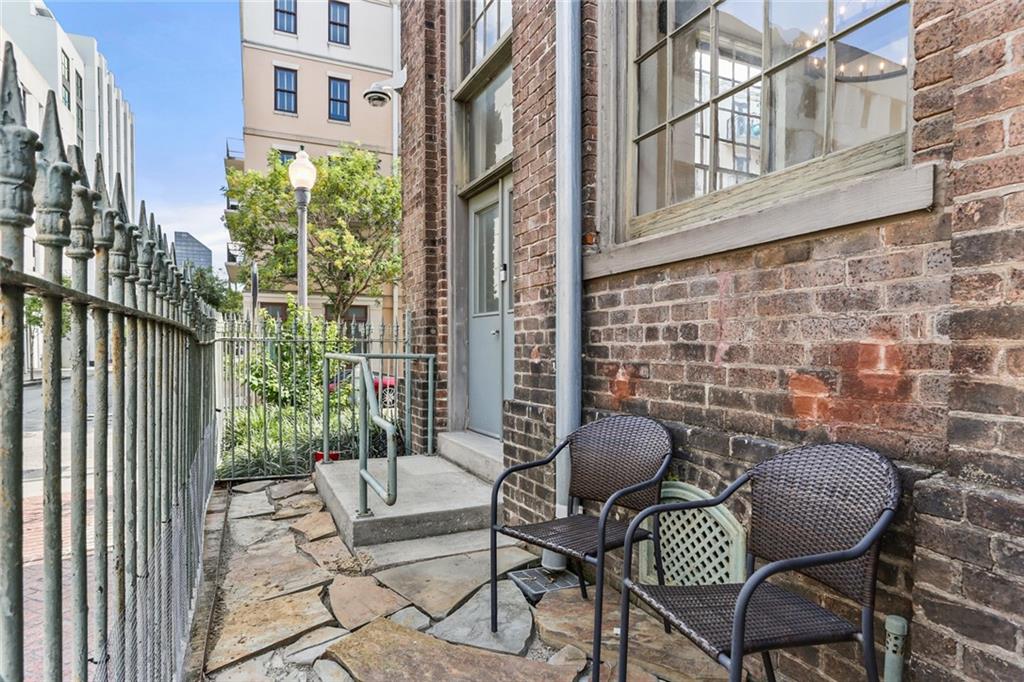 920 Poeyfarre Street #101, New Orleans, Louisiana image 18