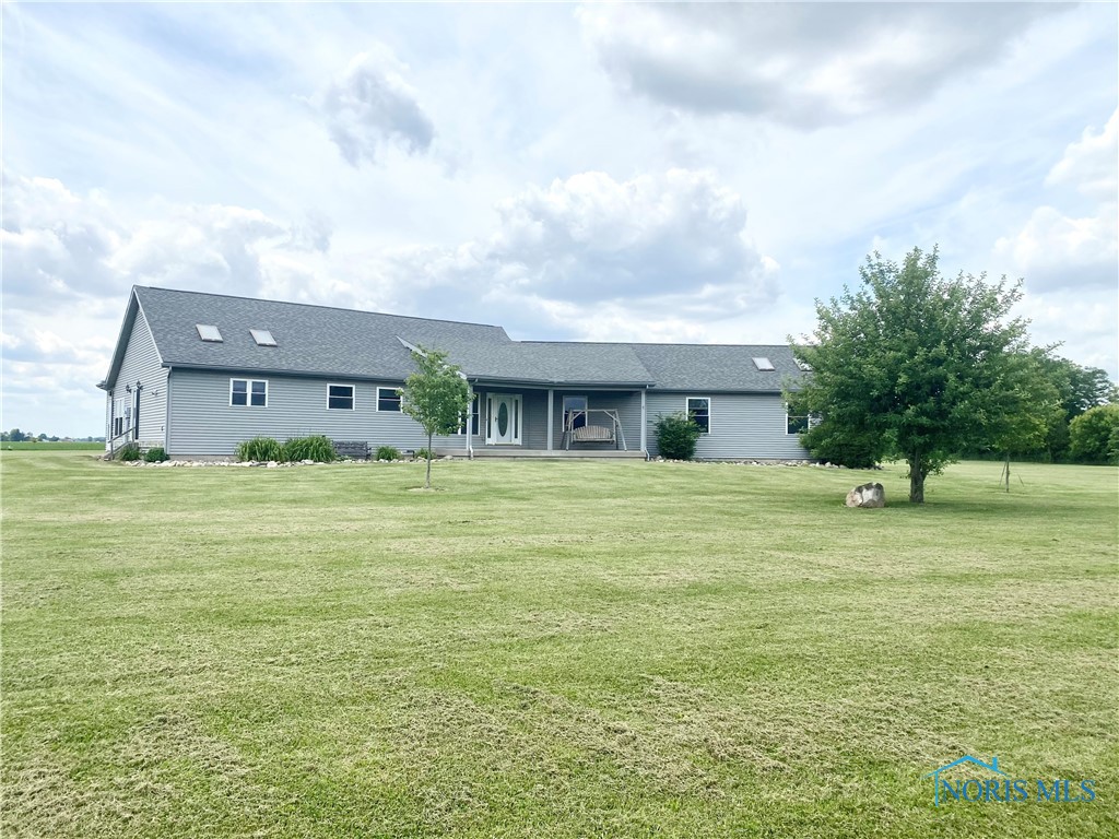 Details for 8255 County Road 3, Swanton, OH 43558