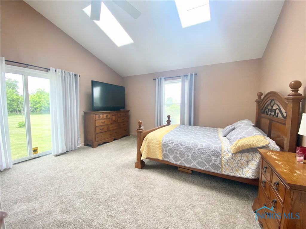 Listing photo id 21 for 8255 County Road 3