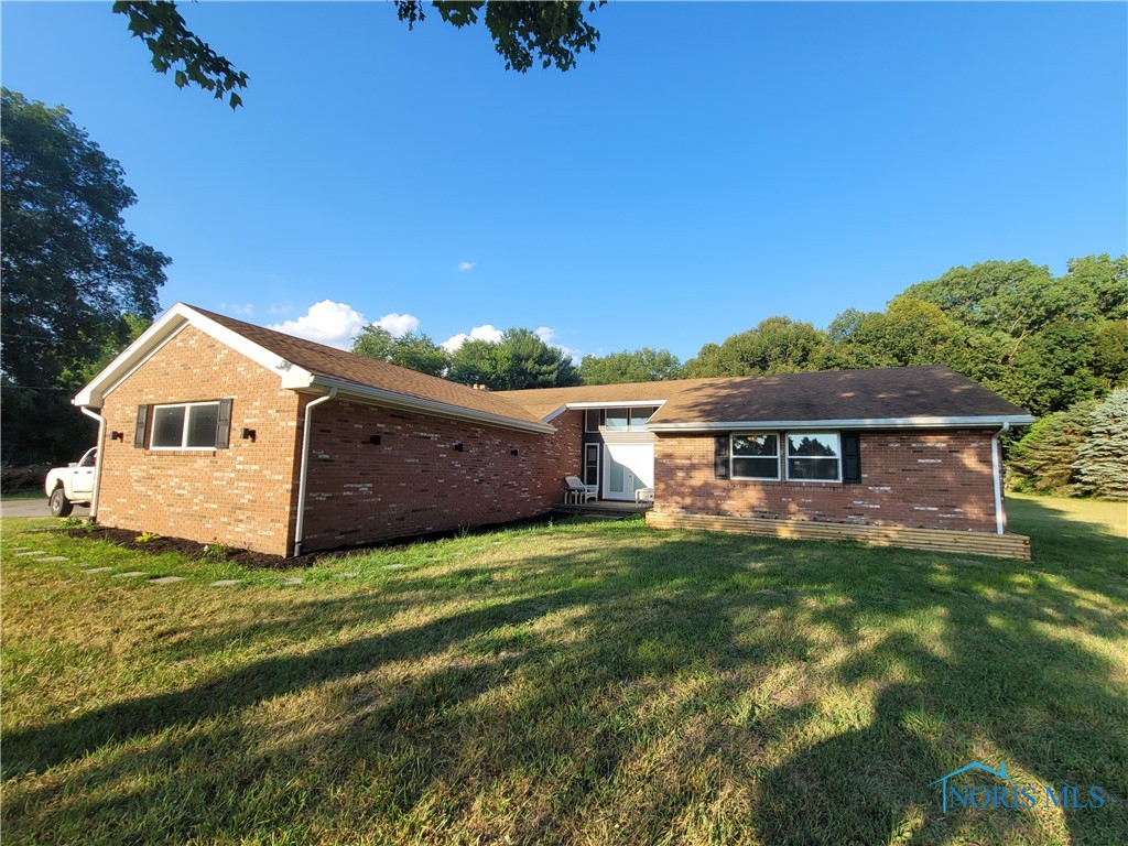 Details for 12752 County Road 10 3, Delta, OH 43515