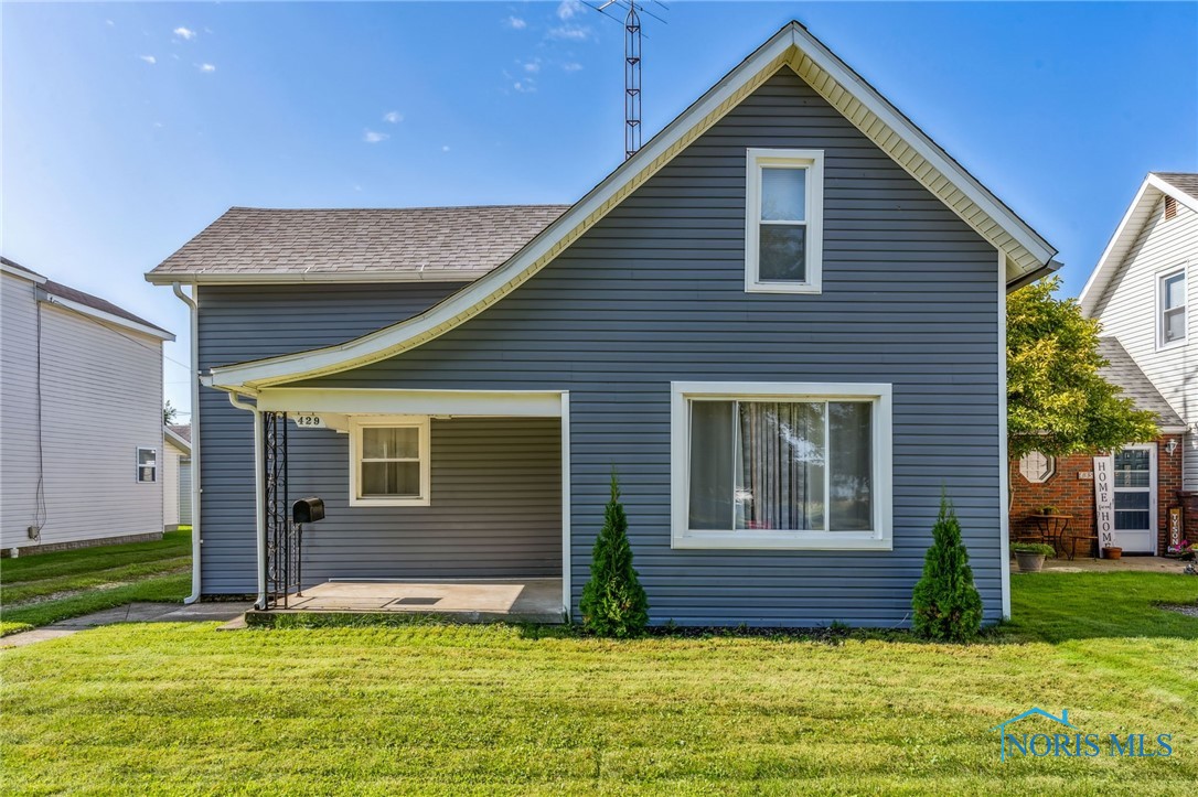 Like new! This 4 bedroom, 1 bath home offers a huge 3-4 car garage and is nestled on a quiet street. Brand new kitchen and bathroom. More updates include- roof, plumbing, windows, flooring, paint and tankless hot water heater.