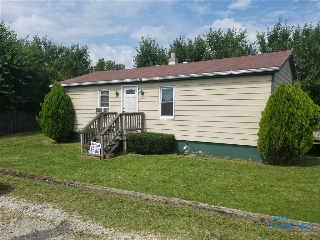 Minimum Bid Auction Online Only. Minimum Bid $49,900. This 3 bedroom ranch with basement can be yours by bidding at auction in the quaint town of Martin, OH. 2 parcels 010-1335418505000 and 0101335414290000 yet 3 lots wide. Enjoy visiting Packer Creek Pottery, the Bono Tavern or the Wine Flight. Whether you're getting ready to hike, bike, trail run, or explore other outdoor activities. Current tenant pays $600 per month. Let this be a great investment property or your little getaway where you can get out of the tension zone. Bidding is open. Get your bids in.
