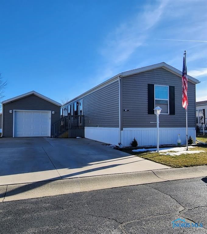 Welcome to Dover Glen,  This 2017 built home offers, 3 beds, 2 full bath, Master bedroom has dual closets, one being a walk in, master bath has step in shower, Kitchen / Dining room combo, with pantry, very spacious and lot's of storage. Laminate flooring throughout. 2x6 walls with drywall. Garage 14x24 ( new in 2020 ) Shed 10x10 concrete floor with overhead door ( new in 2020 )