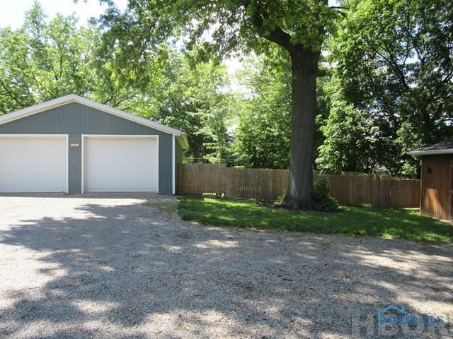 108 WADDLE ST, Findlay, 45840, 3 Bedrooms Bedrooms, ,2 BathroomsBathrooms,Residential,Closed,WADDLE ST,H135149
