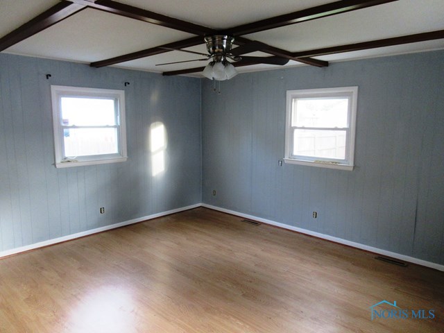 427 LESTER AVE, Findlay, 45840, 2 Bedrooms Bedrooms, ,1 BathroomBathrooms,Residential,Closed,LESTER AVE,H133647