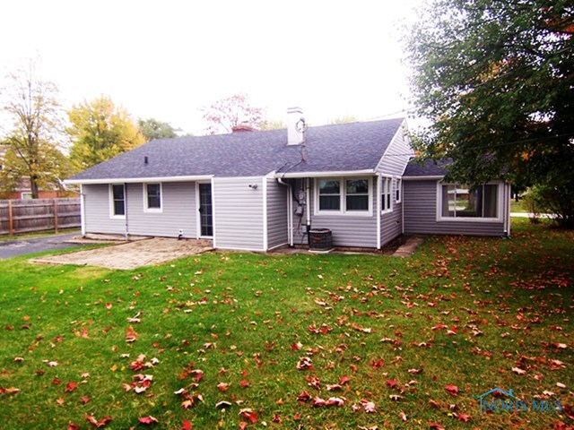 1634 PARKWAY DR, Findlay, 45840, 2 Bedrooms Bedrooms, ,1 BathroomBathrooms,Residential,Closed,PARKWAY DR,H133652