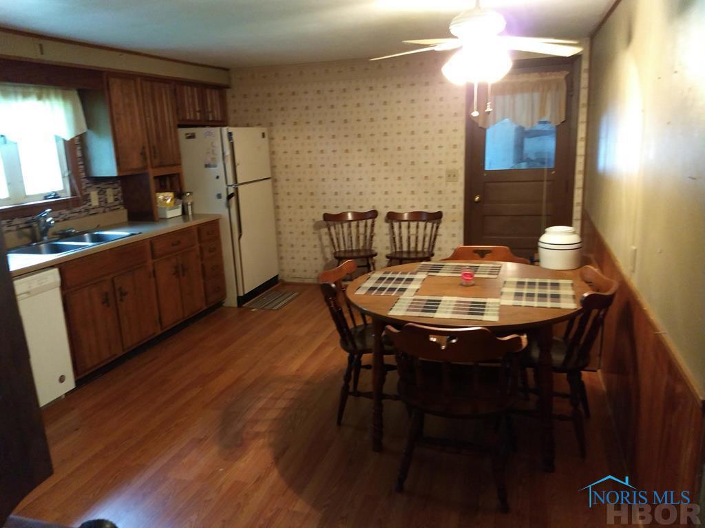 2021 County Road 52, Tiffin, 44883, 3 Bedrooms Bedrooms, ,1 BathroomBathrooms,Residential,Closed,County Road 52,H136830