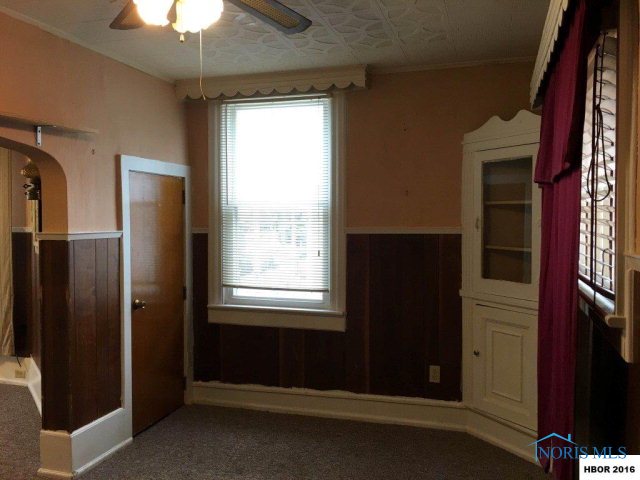 315 Clinton St, Findlay, 45840, 4 Bedrooms Bedrooms, ,2 BathroomsBathrooms,Residential,Closed,Clinton St,H132169