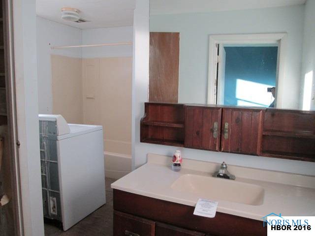 300 Water, North Baltimore, 45872, 3 Bedrooms Bedrooms, ,1 BathroomBathrooms,Residential,Closed,Water,H132994