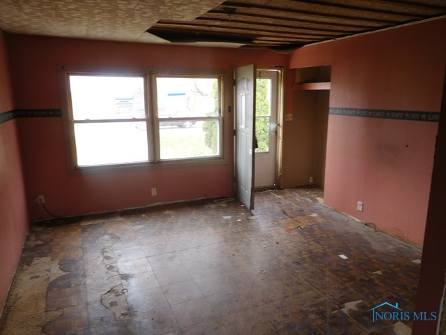 111 RANDOLPH ST, North Baltimore, 45872, 3 Bedrooms Bedrooms, ,1 BathroomBathrooms,Residential,Closed,RANDOLPH ST,H133871