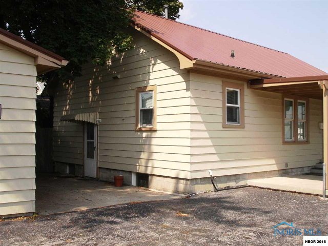 137 FOULKE AVE, Findlay, 45840, 3 Bedrooms Bedrooms, ,1 BathroomBathrooms,Residential,Closed,FOULKE AVE,H130946