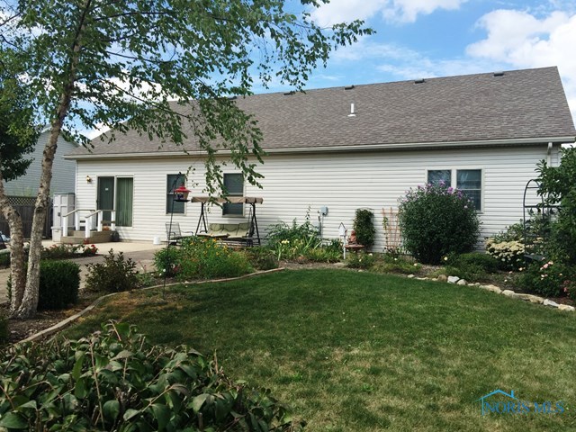 1231 LINCOLN ST, Findlay, 45840, 3 Bedrooms Bedrooms, ,2 BathroomsBathrooms,Residential,Closed,LINCOLN ST,H133335