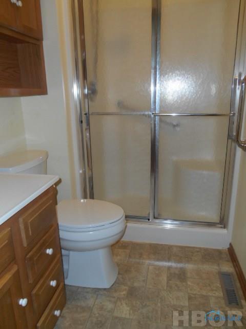 2012 STONECLIFF CT, Findlay, 45840, 3 Bedrooms Bedrooms, ,2 BathroomsBathrooms,Residential,Closed,STONECLIFF CT,H137562