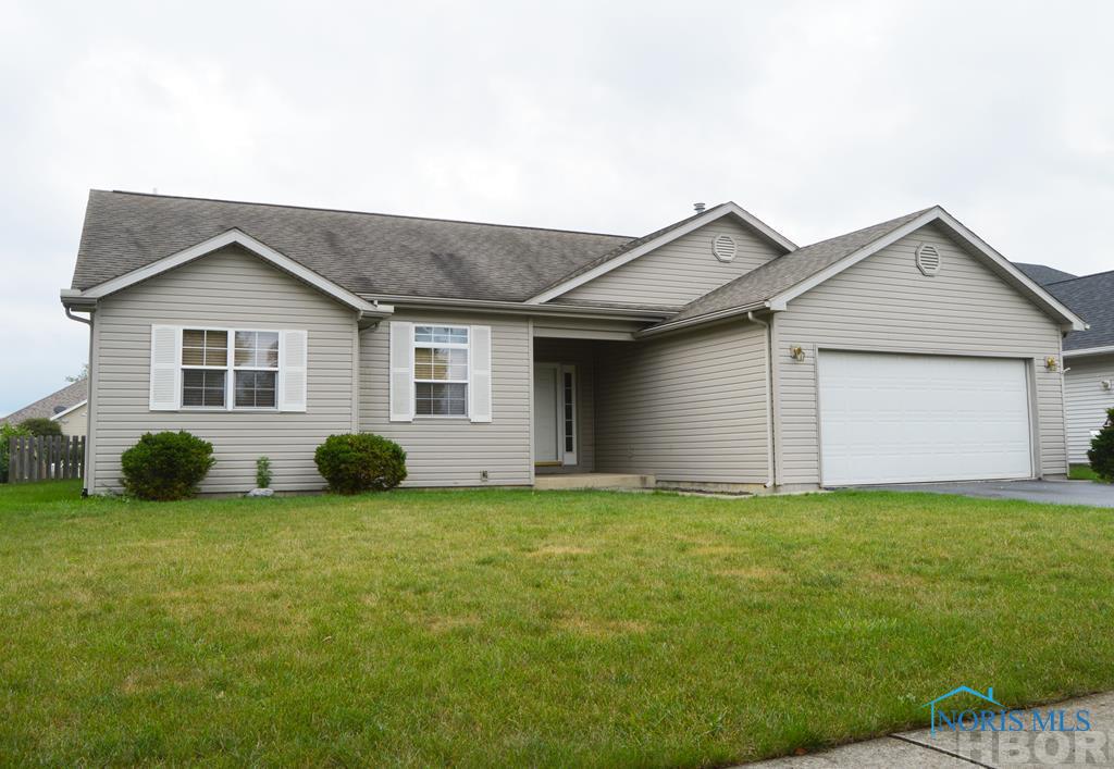 1601 Autumn Dr, Findlay, 45840, 3 Bedrooms Bedrooms, ,2 BathroomsBathrooms,Residential,Closed,Autumn Dr,H137662