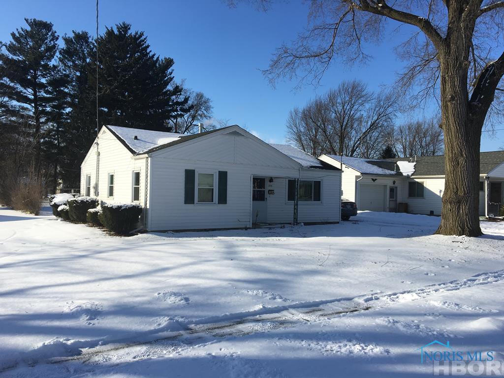 724 McManness Avenue, Findlay, 45840, 3 Bedrooms Bedrooms, ,1 BathroomBathrooms,Residential,Closed,McManness Avenue,H138638