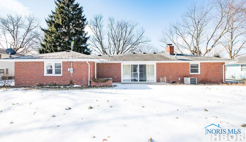 127 HURON RD, Findlay, 45840, 3 Bedrooms Bedrooms, ,2 BathroomsBathrooms,Residential,Closed,HURON RD,H138653