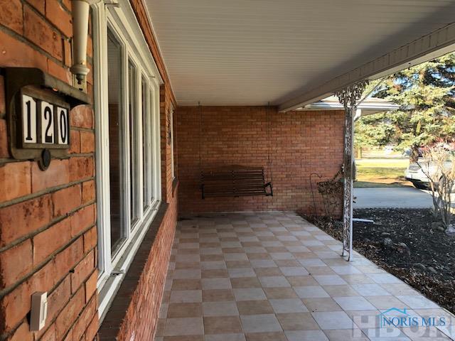120 Huron Rd, Findlay, 45840, 3 Bedrooms Bedrooms, ,2 BathroomsBathrooms,Residential,Closed,Huron Rd,H138982