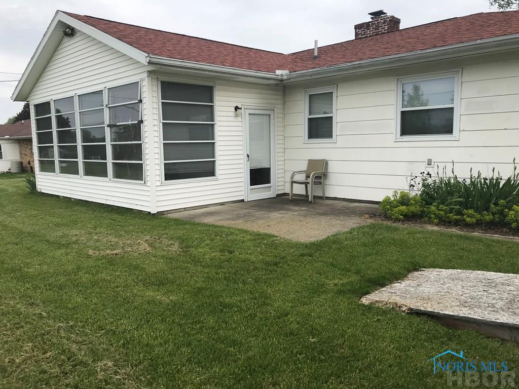 10806 State Route 18, Fostoria, 44830, 2 Bedrooms Bedrooms, ,3 BathroomsBathrooms,Residential,Closed,State Route 18,H139499