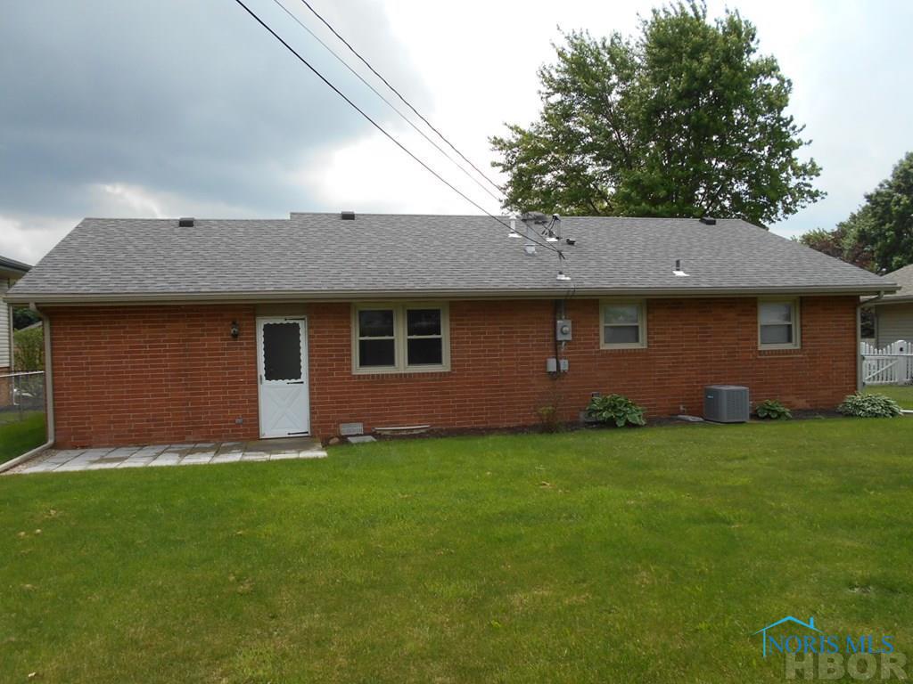 400 Sheffield Dr., Findlay, 45840, 3 Bedrooms Bedrooms, ,2 BathroomsBathrooms,Residential,Closed,Sheffield Dr.,H139611