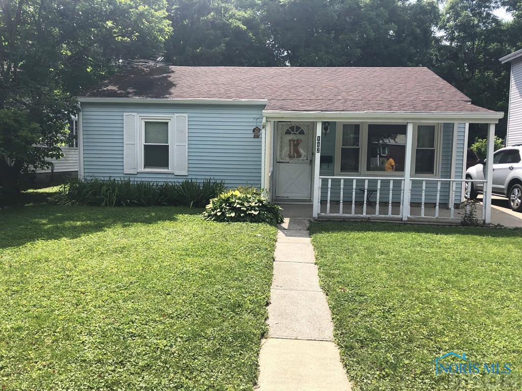 142 EBERLY AVE, Bowling Green, 43402, 2 Bedrooms Bedrooms, ,1 BathroomBathrooms,Residential,Closed,EBERLY AVE,H139955