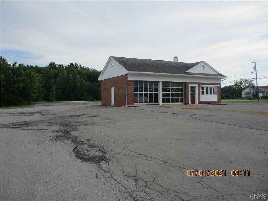 High traffic location along Route 31. Property ready for re-development.
