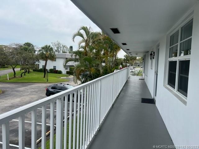 2929 SE Ocean Boulevard 123-10, Stuart, FL 34996