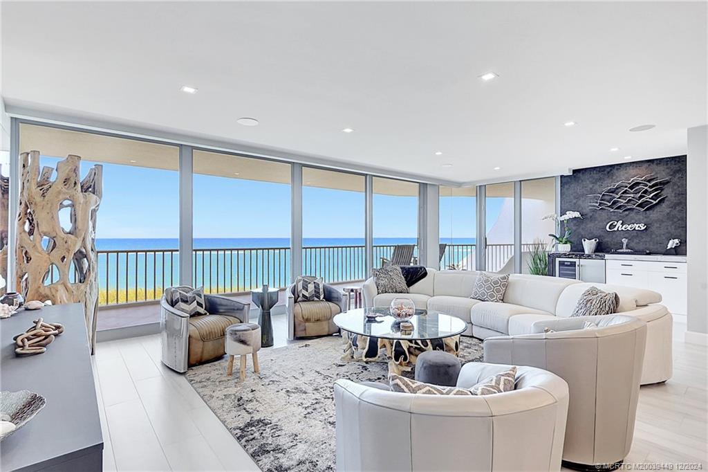 2001 SE Sailfish Point Boulevard 216, Stuart, FL 34996