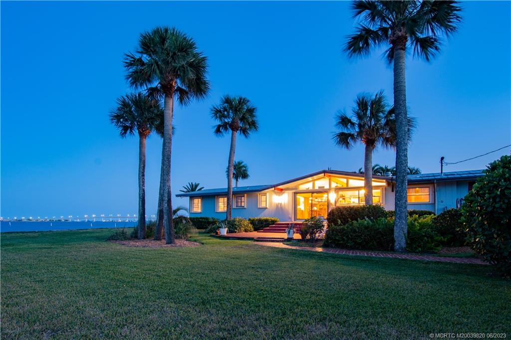 88 N Sewalls Point Road, Stuart, FL 34996