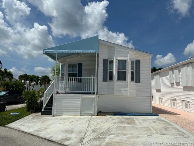 646 Nettles Boulevard, Jensen Beach, FL 34957