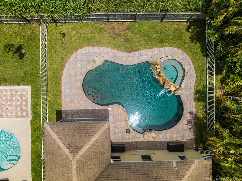 4693 SE Winterhaven Court, Stuart, FL 34997