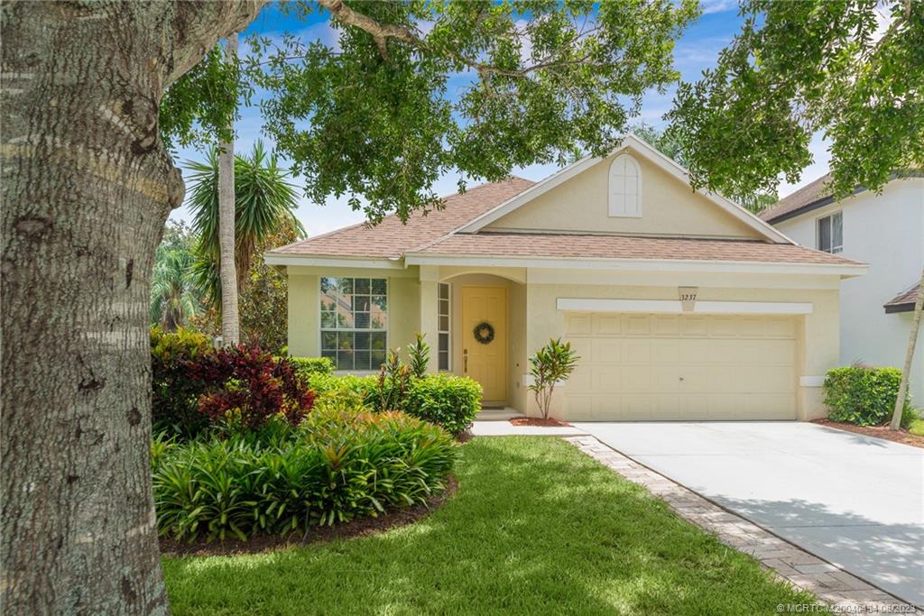 3237 SW Solitaire Palm Drive, Palm City, FL 34990