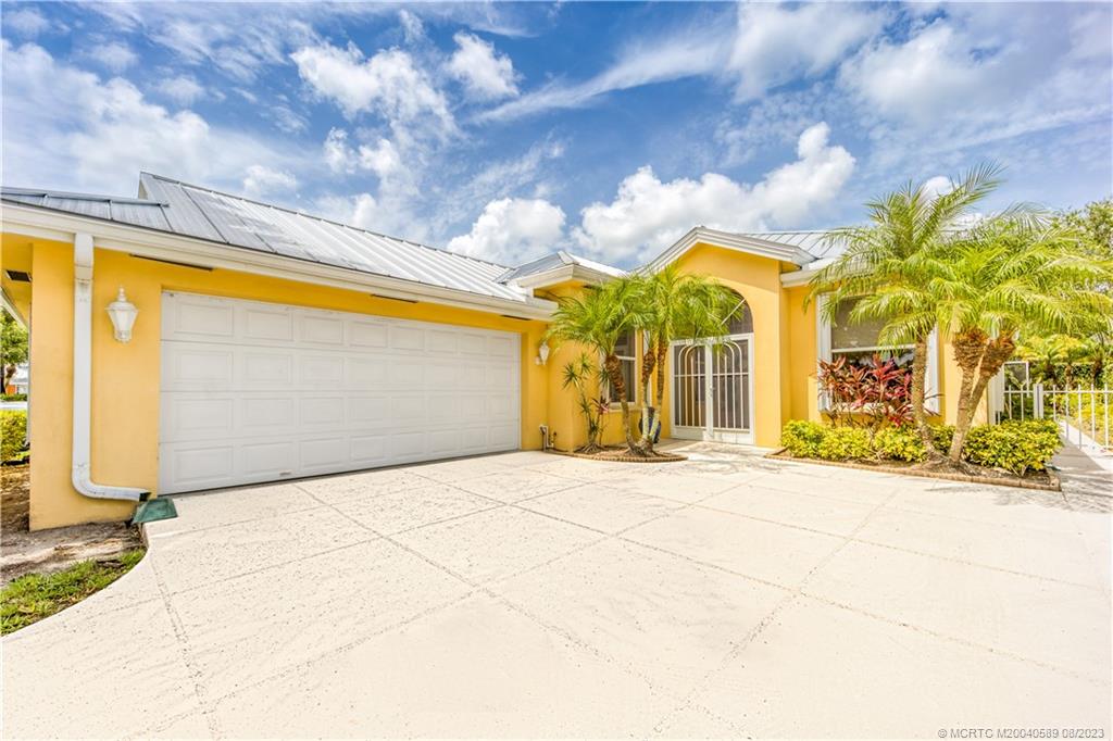 2883 SW Brighton Way, Palm City, FL 34990