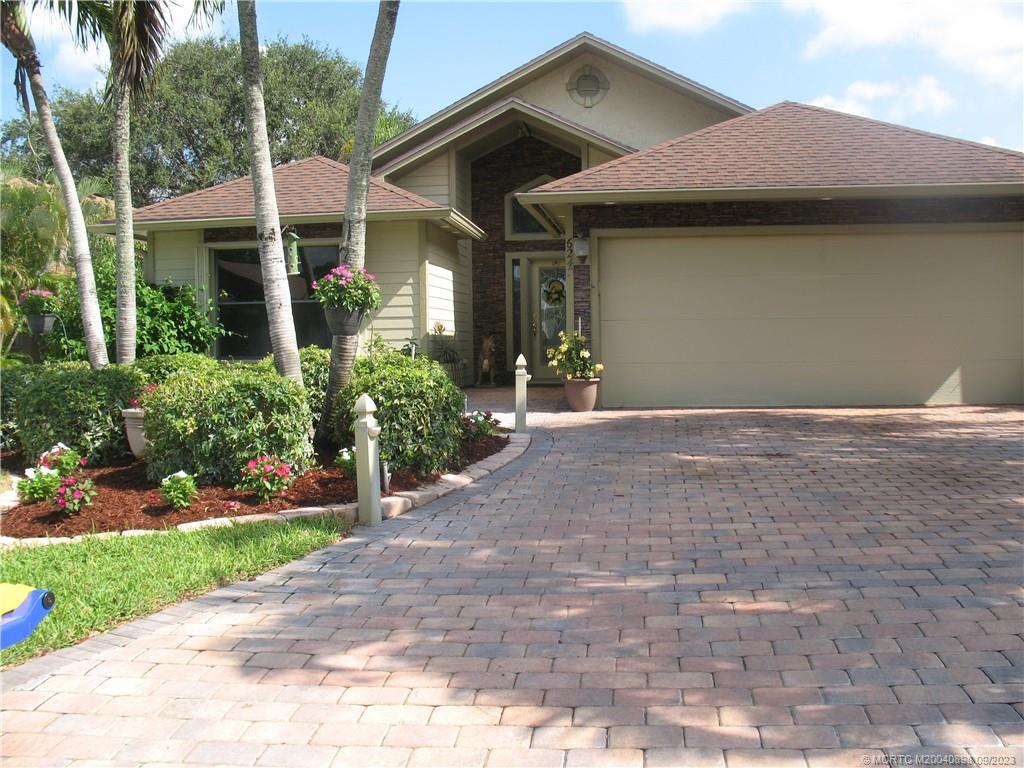 6247 SE Ames Way, Hobe Sound, FL 33455