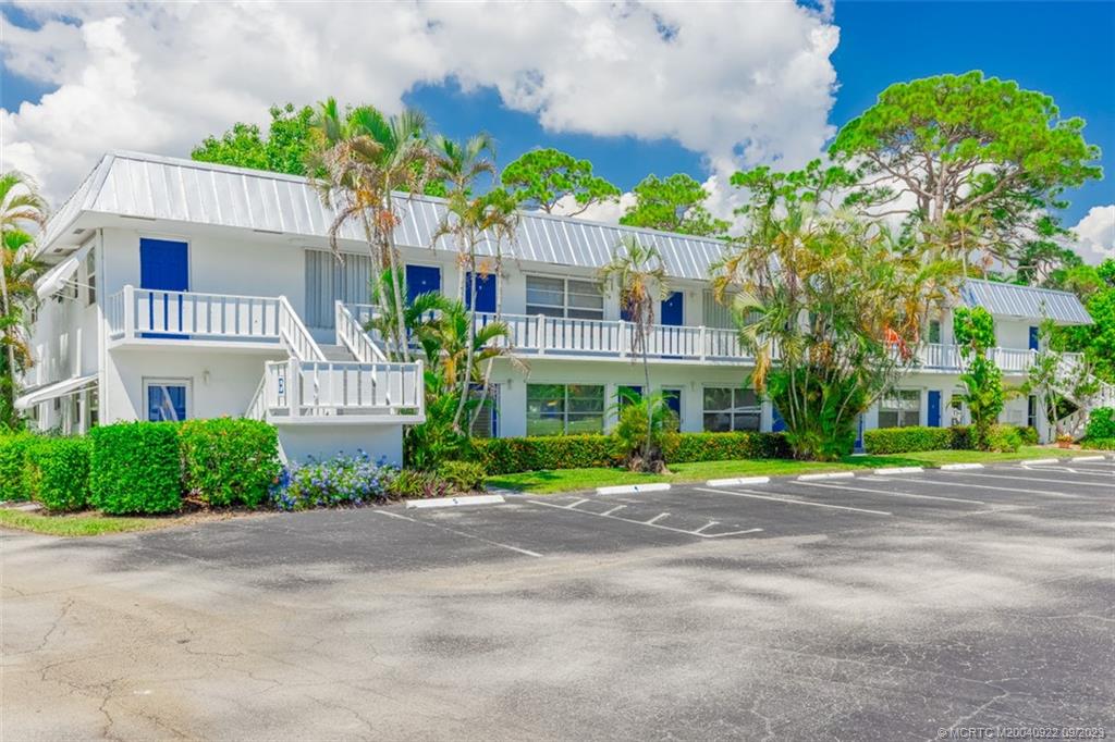 2929 SE Ocean Boulevard E5, Stuart, FL 34996