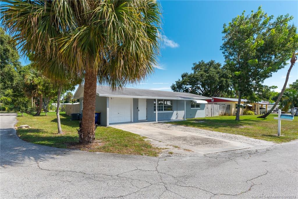 2215 NE Clarissa Street, Jensen Beach, FL 34957