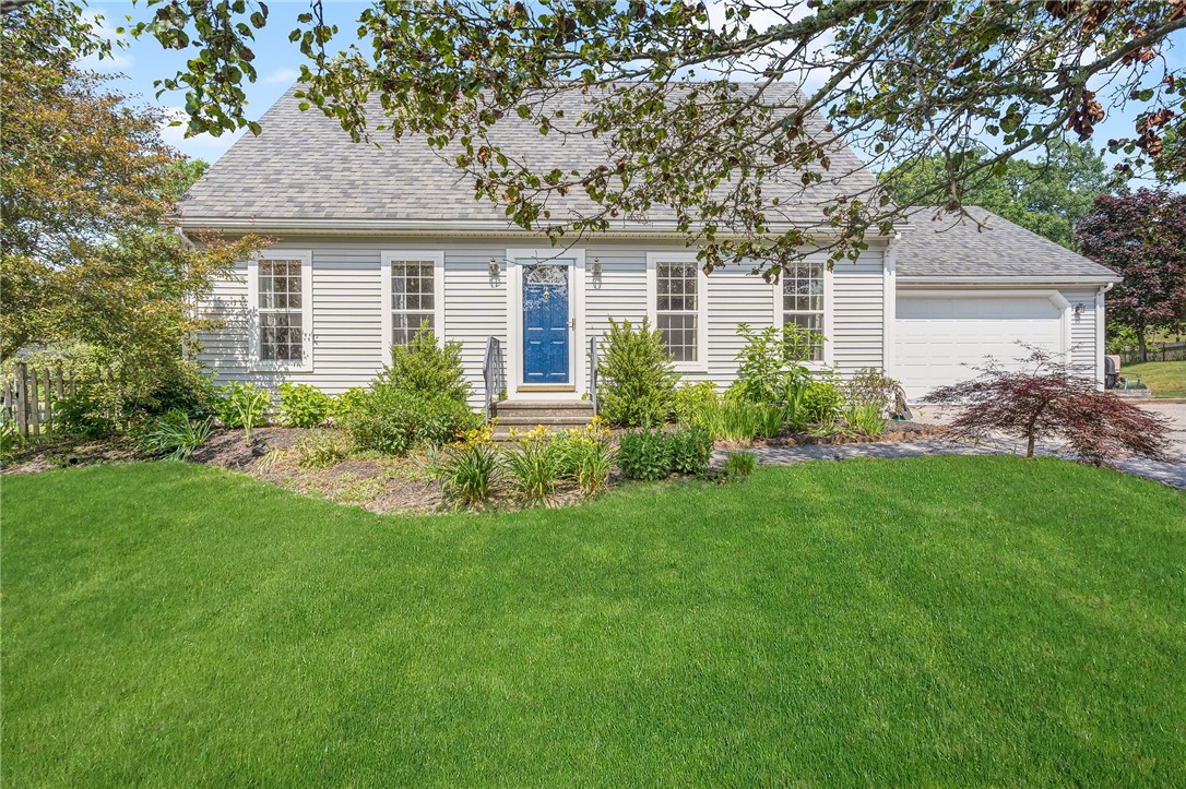 33 Celestial Heights Drive, South Kingstown, RI 02879