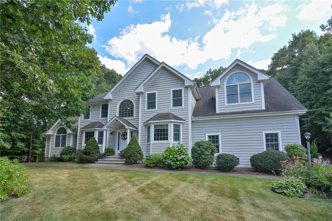 9 W. Butterfly Way, Lincoln, RI 02865