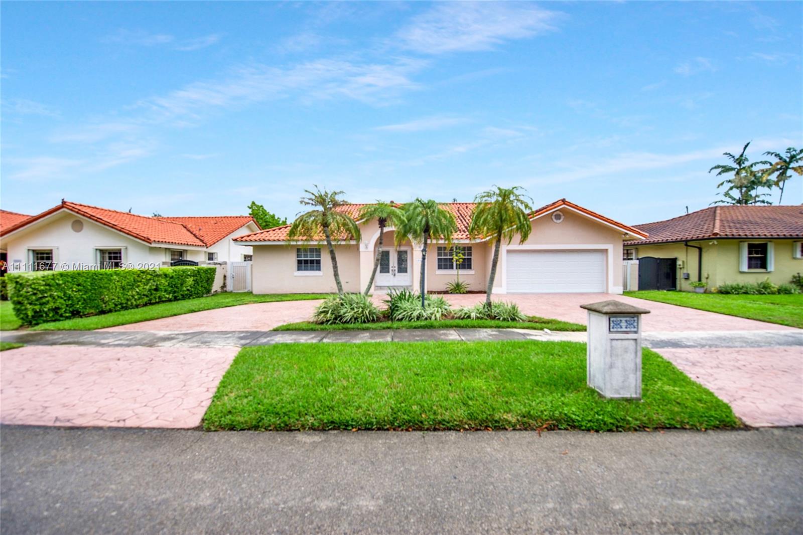 10473 SW 55th St  For Sale A11111677, FL