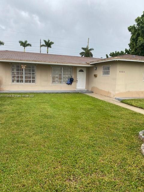 Photo 2 of 1121 102nd Ct in Miami - MLS A11113406