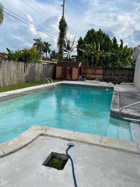 Photo 39 of 1121 102nd Ct in Miami - MLS A11113406