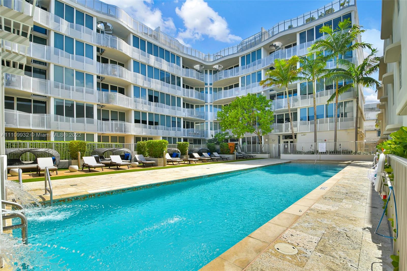 2100  Park Ave #312 For Sale A11109932, FL
