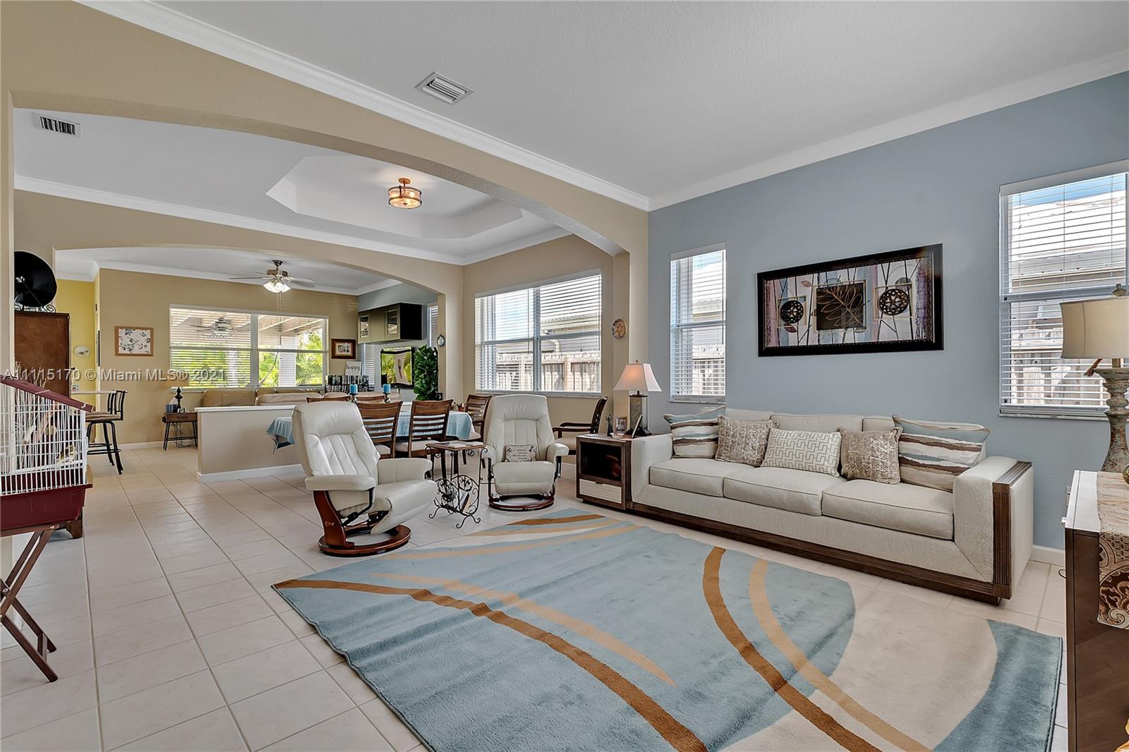 Photo 2 of 8811 212th Ter in Cutler Bay - MLS A11115170