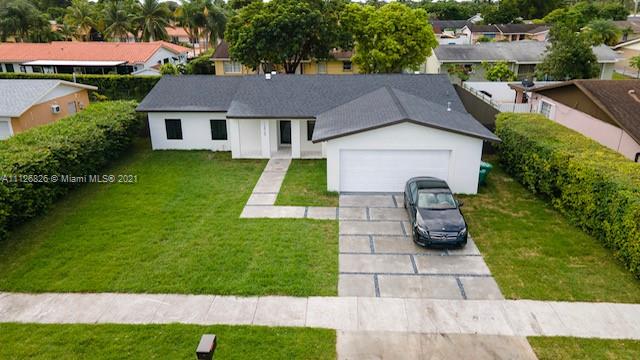 Photo 1 of 12920 81st St in Miami - MLS A11126826