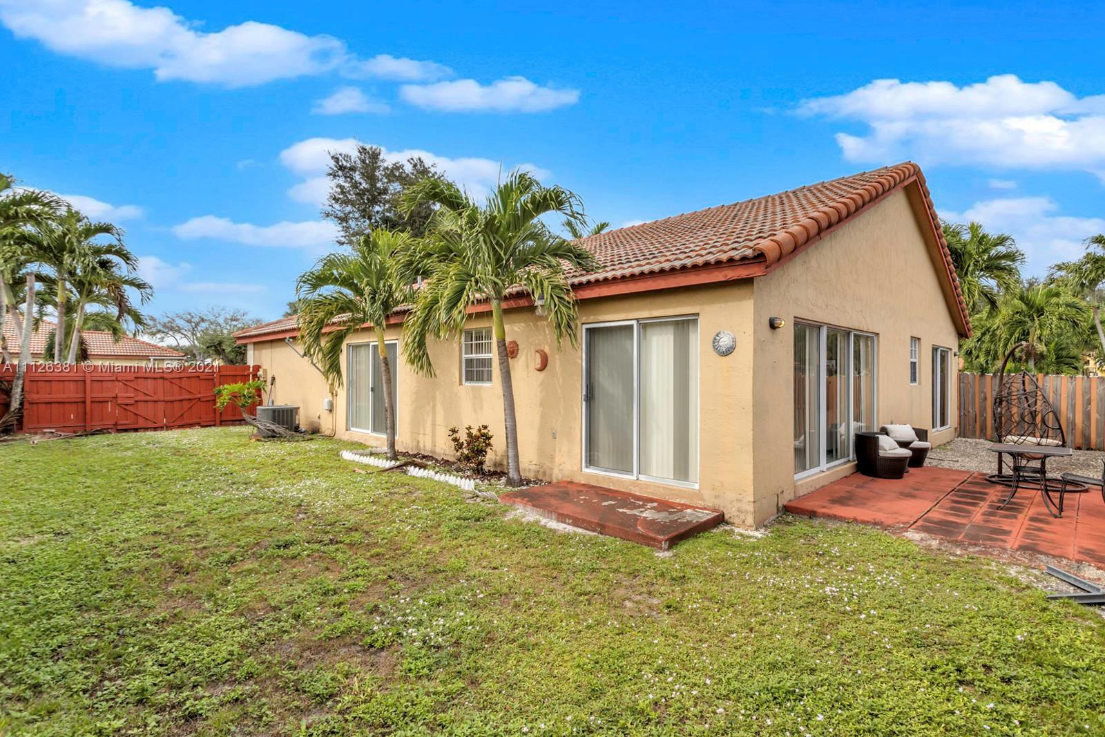 20131 NW 81st Ct, Hialeah, Florida 33015, 3 Bedrooms Bedrooms, ,2 BathroomsBathrooms,Residential,For Sale,20131 NW 81st Ct,A11126381