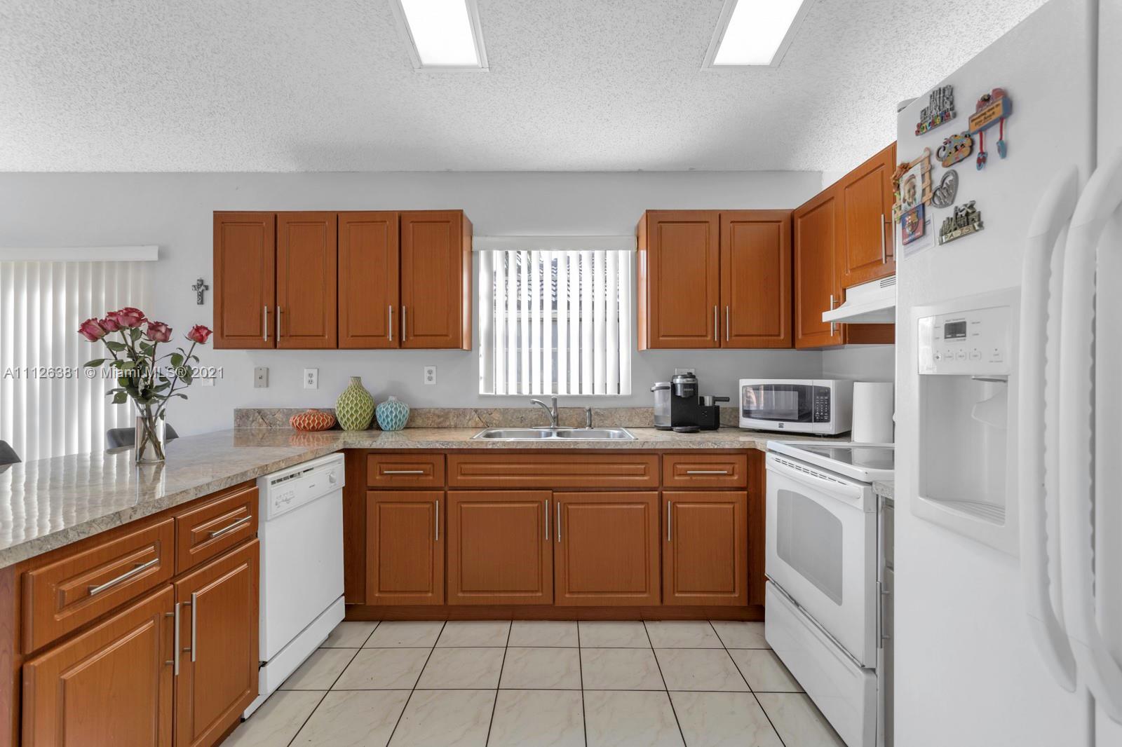 20131 NW 81st Ct, Hialeah, Florida 33015, 3 Bedrooms Bedrooms, ,2 BathroomsBathrooms,Residential,For Sale,20131 NW 81st Ct,A11126381
