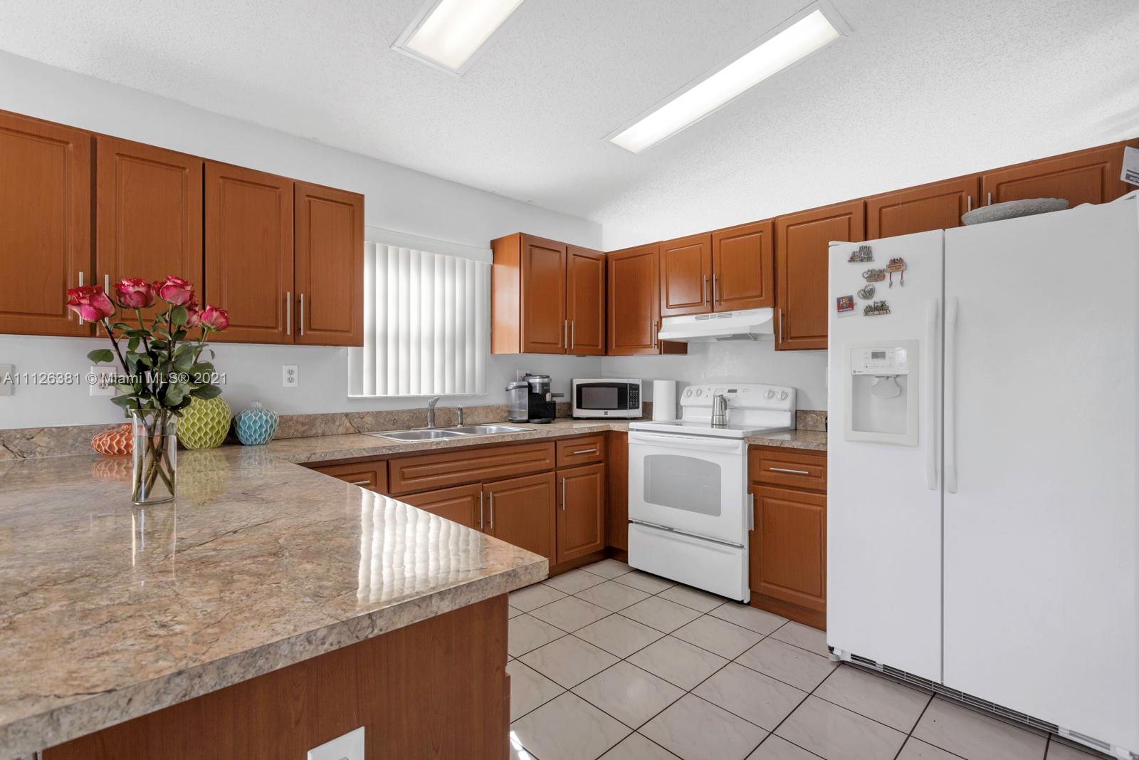 20131 NW 81st Ct, Hialeah, Florida 33015, 3 Bedrooms Bedrooms, ,2 BathroomsBathrooms,Residential,For Sale,20131 NW 81st Ct,A11126381